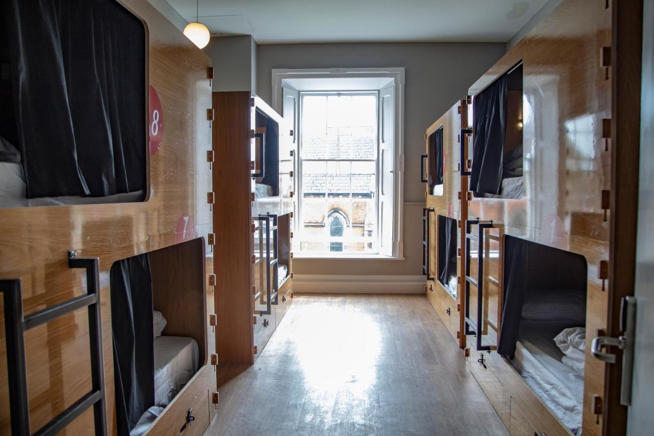 Leevin Hostel Mountjoy Дублин Экстерьер фото